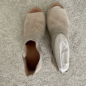 Nordstrom (gentle souls) wedges, new, never worn.